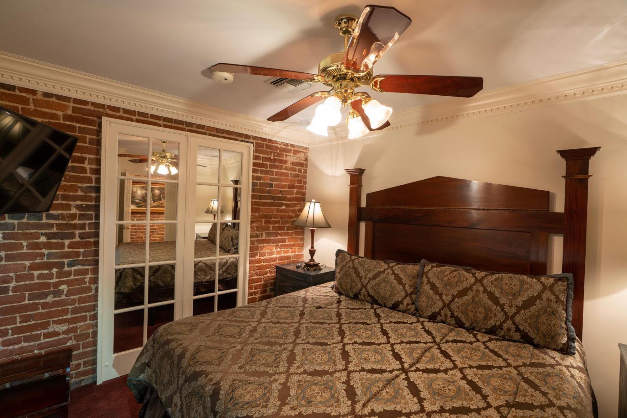 Quarter House Suites New Orleans Exteriör bild